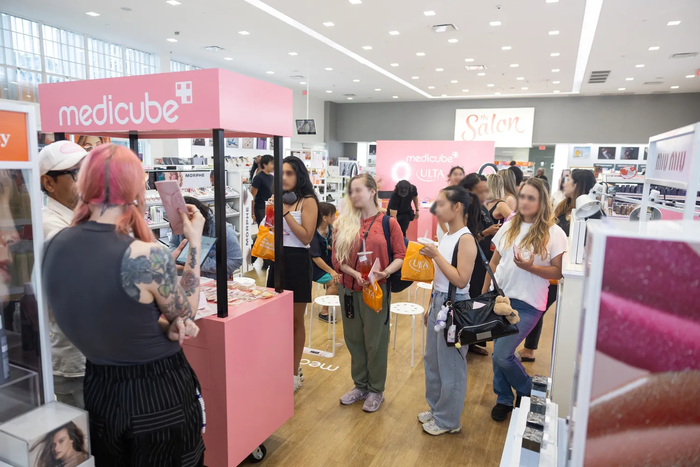  미국 울타 뷰티에 입점한 에이피알의‘메디큐브.[사진=에이피알]