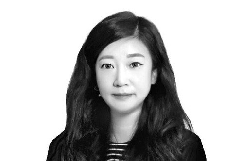 [충무로에서] 온갖 비리 뒤엉킨 정치권 … 금융 부패 논할 자격있나