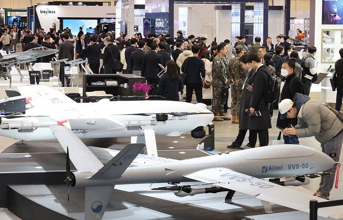 항공우주·방산과 AI 결합 … 18개국 첨단기업 한자리에