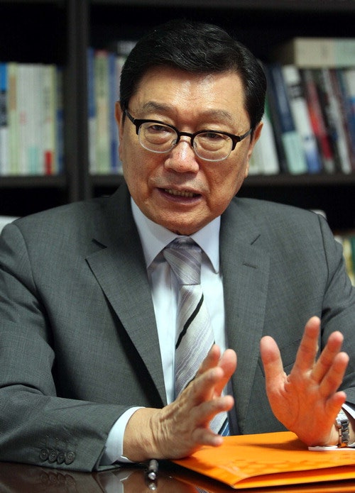 돈과 힘의 시대, 필요없는 동맹 버림받는다