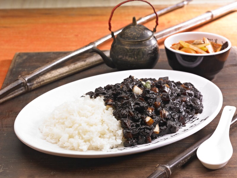 짜장밥, 1분만 돌리면 끝 …  한입 맛본 아이가 '엄지 척' [떳다! 기자평가단]