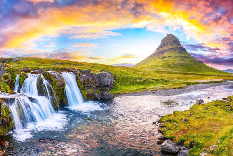 유럽서 북미까지 대서양 횡단 크루즈 … 바다 위 26일 항해 최상급 여행 나서다