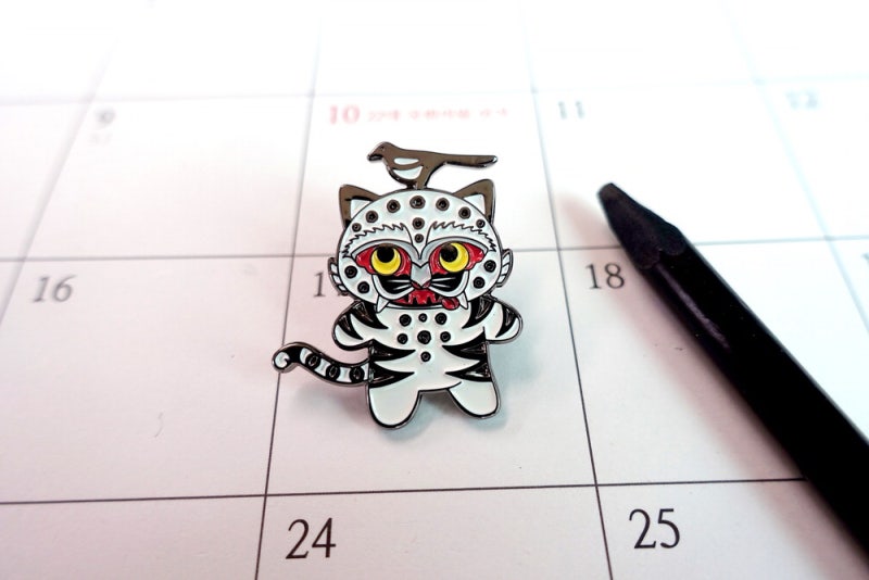 케데헌 열풍에 … 전통 굿즈 570억 팔렸다