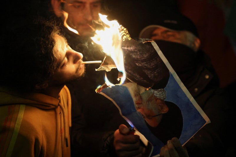 트럼프 "이란과 거래하면 25% 관세"… 중국 "불법적 제재" 반발