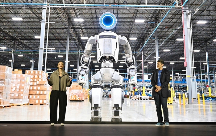  현대차그룹은 CES 2026에서 인간 중심 AI 로보틱스 생태계 전략 통해 사람과 협력하는 로보틱스 시대를 선언했다.[사진제공=현대차그룹]