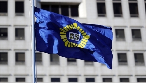  춘천지법 형사2부는 특수상해와 공공장소 흉기 소지,공무집행방해 등 혐의로 기소된 A씨(46)에게 징역 1년 2개월에 집행유예 3년을 선고했다.[연합뉴스]