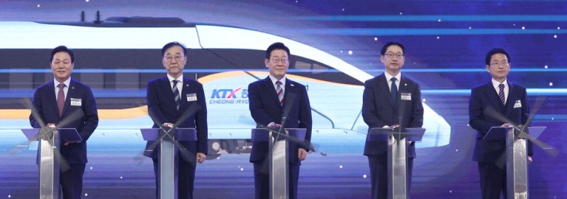 李 "임금격차 심각 … 사회발전 잠재력 갉아먹어"