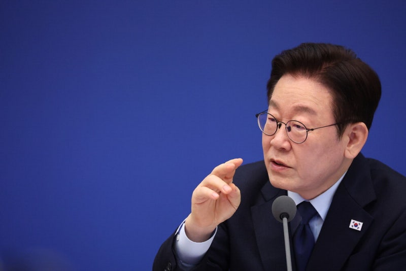 고용 유연성 띄운 李대통령 "사회적 대화 통해 대타협을"