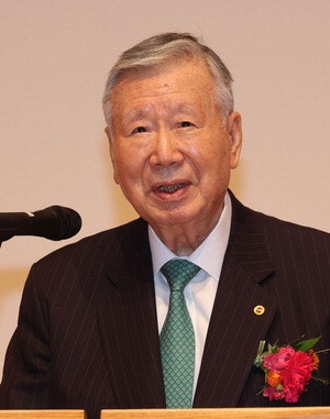 이중근 회장 "유엔 은혜 잊지 않는게 국격"