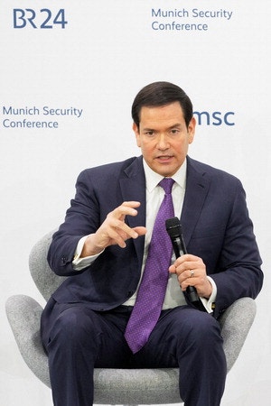 동맹균열 봉합 나선 미국 … 루비오 "美·유럽은 하나"