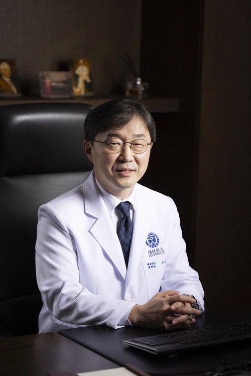 [기고] 환자돌볼 시간 주는 '병원 AI혁신'