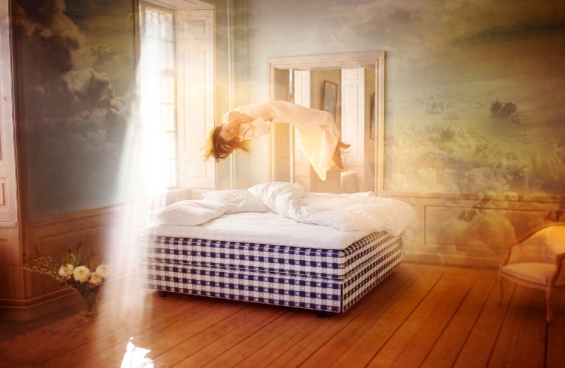 당신이 잠든 사이에 … "자연스러운 회복 위한 수면을 경험해보세요"