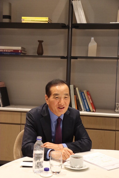 "꿈 놓으면 빨리 늙는다" 7억 버리며 만든 세계적인 호텔