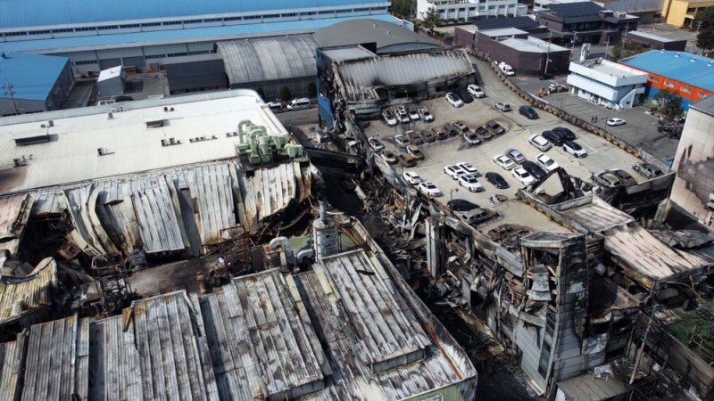 층 쪼개 만든 무허가 복층이 참사키워…"내 새끼 어쩌나" 오열