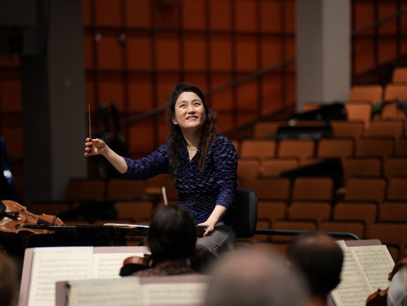 유리천장 깬 장한나 … 예술의전당 지휘한다