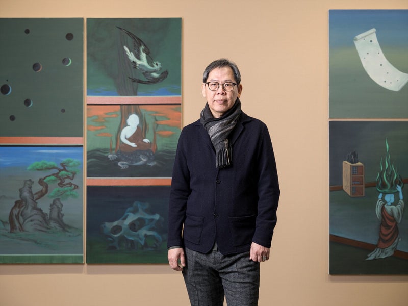 잔혹한 풍자로 시각 과잉시대를 꼬집다