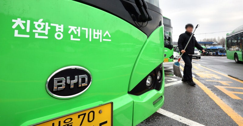 BYD 전기버스 보조금 깎여 … 중국산 韓시장 싹쓸이에 급제동