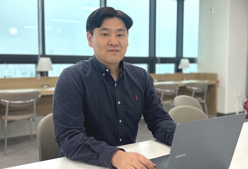 "공문서 지옥 헤매다 AI툴 개발"