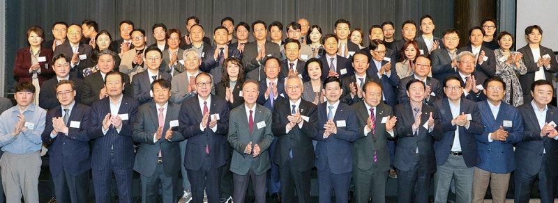 "K로봇 성패, 가격·에너지 효율에 달렸다"