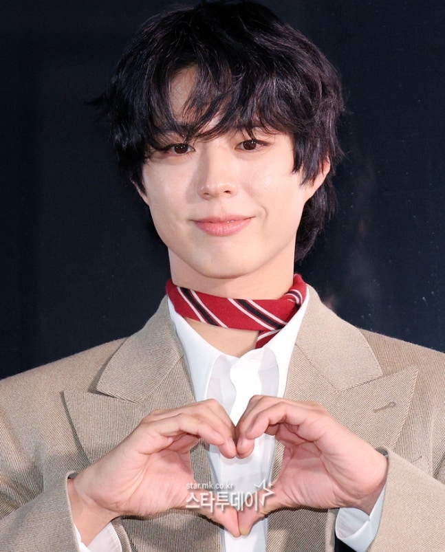 [정보/소식] 박보검, '다큐 3일' 내레이션 출격…후배 군악대원 청춘 응원 [공식] | 인스티즈