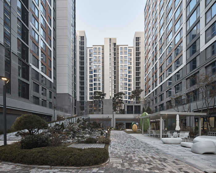 백운호수 푸르지오 숲속의아침 단지 전경. 엠디엠