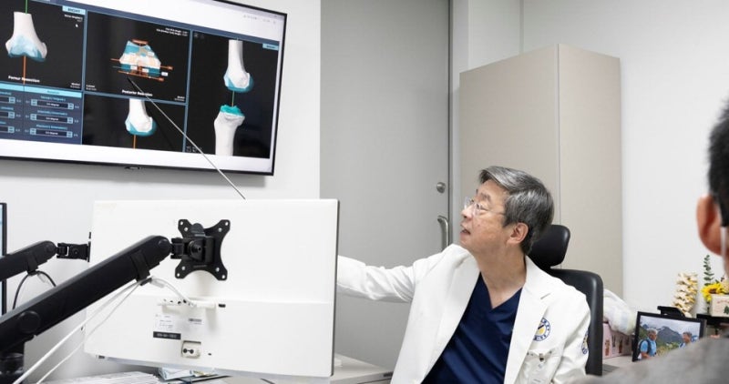 AI와 3D 만난 인공관절 수술 … 환자 맞춤 설계로 정확도 UP