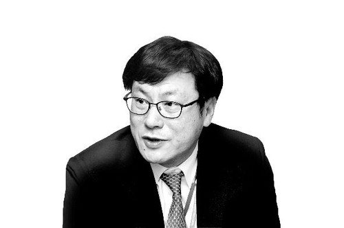 [손현덕칼럼] 14년전 그 추운 봄날의 약속