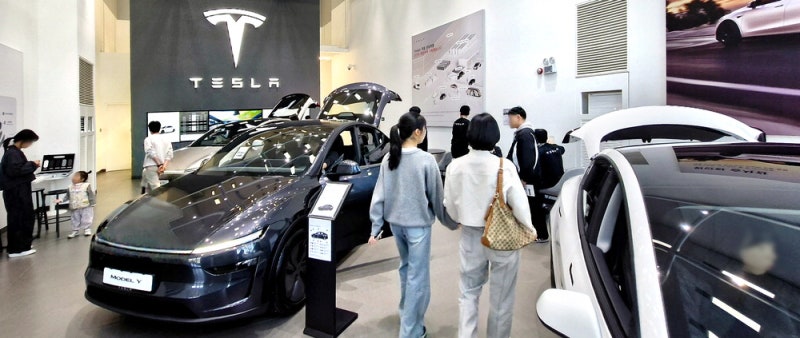 "기름값 무서워요"…전기차 100만대 달린다