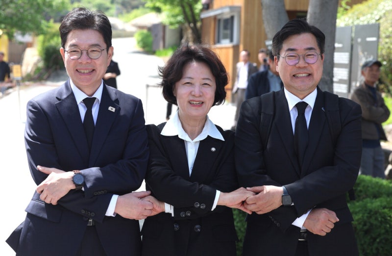 與 정원오·추미애·박찬대 '수도권 원팀' 봉하서 뭉쳐