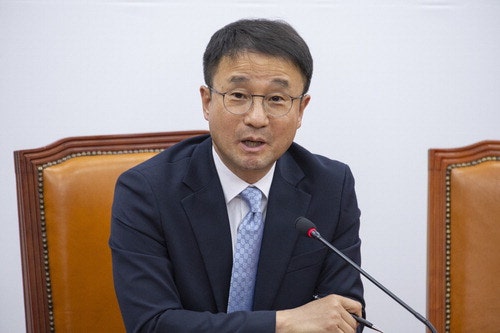 한병도 與원내대표 사퇴 … 연임 도전나서