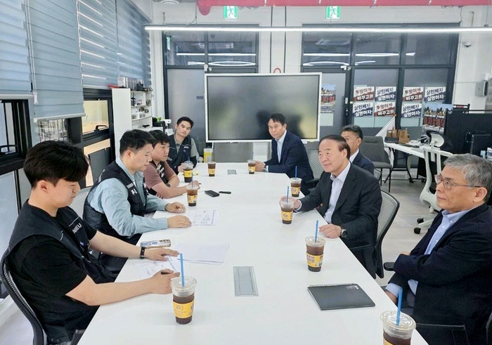 삼성노조 “회사 없애버려야.. 분사도 각오”
