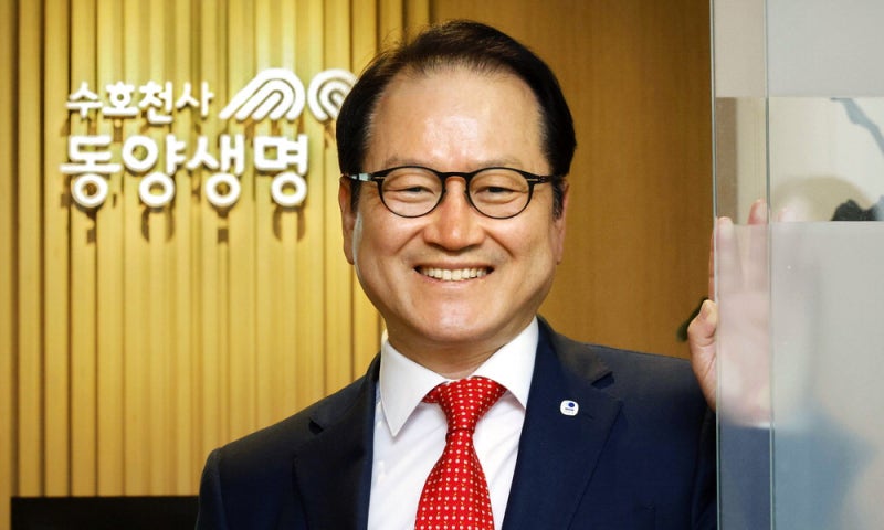 "사람 빼고 다 매각 … 재무건전성 최우선"