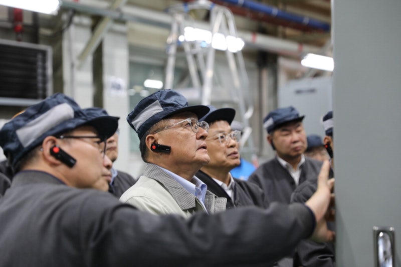 "압도적 품질로 전력시장 주도" … 구자균의 특명