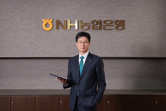 신용 회복 중이라도 대출 가능해, 농협이 은행권 최초로 문 열었어
