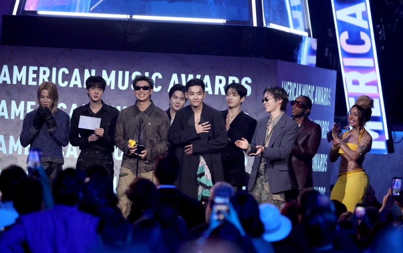 K팝 축제된 AMA…BTS, 5년만에 다시 대상