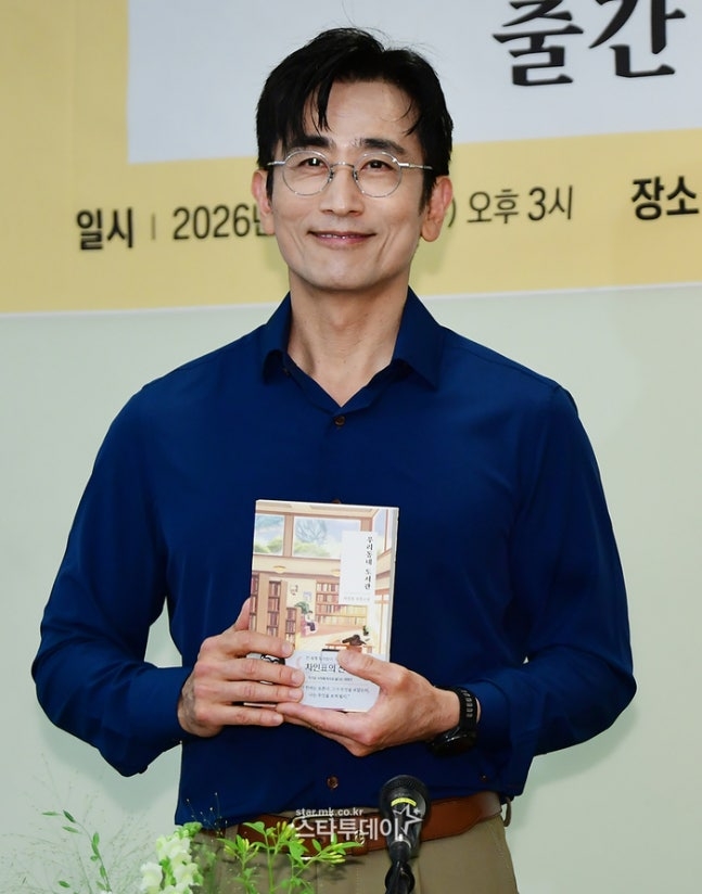  차인표의 다섯 번째 장편소설‘우리동네 도서관.사진 ㅣ강영국 기자