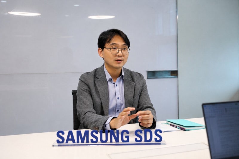 변수 많은 글로벌 물류 … 선적 예약·운송 추적·정산까지 디지털화