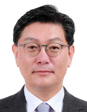 "호국영령 잊지 않겠습니다" GS글로벌, 현충원 묘역 봉사