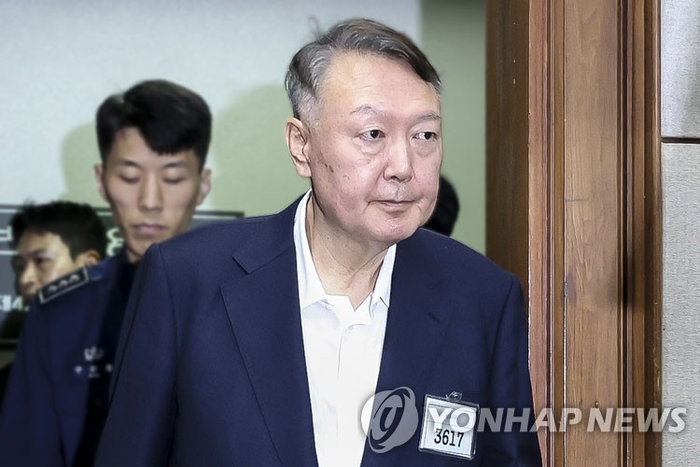 특검, 尹 선거법위반 징역 2년 구형…국민의힘 397억 토해내나