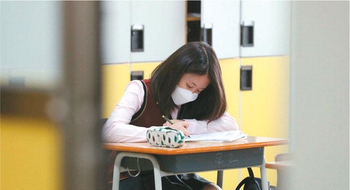 100만원 펀드·공짜 안경·어린이 수당 … 교육감들 선심 공약 '눈총'