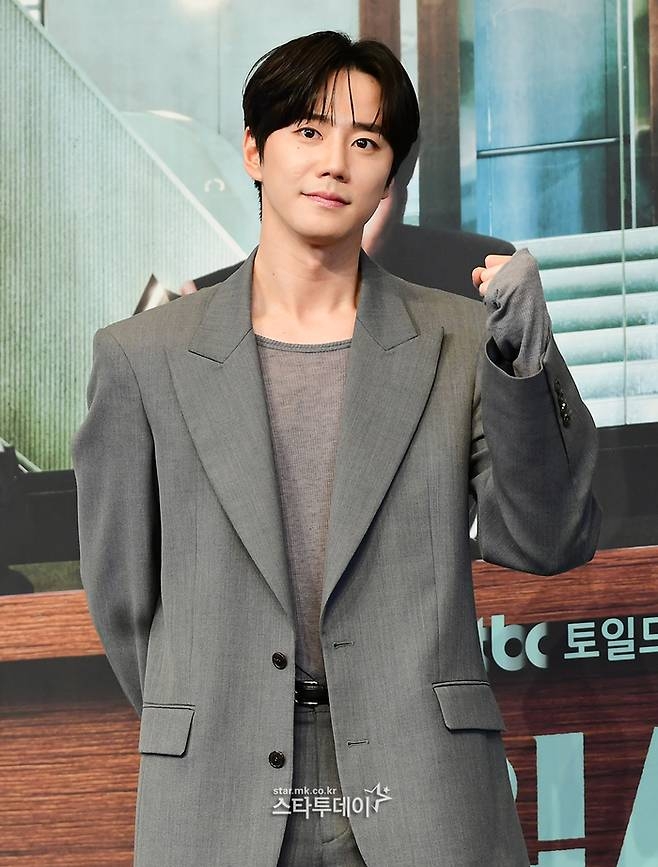 <b>이준영</b>, 7월 21일 <b>입대</b>…“저답게 잘 다녀올 것”