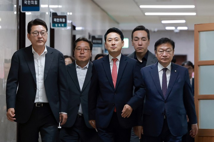 국힘, 긴급 최고위 “서울 등 6곳 전면 재선거 소청” 결정