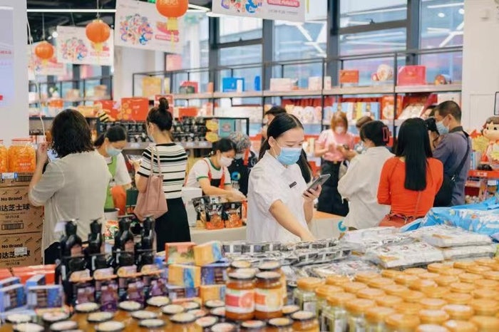 “부동산 망하니 쓸 돈이 없다”…살아날 기미 안보이는 중국 내수시장