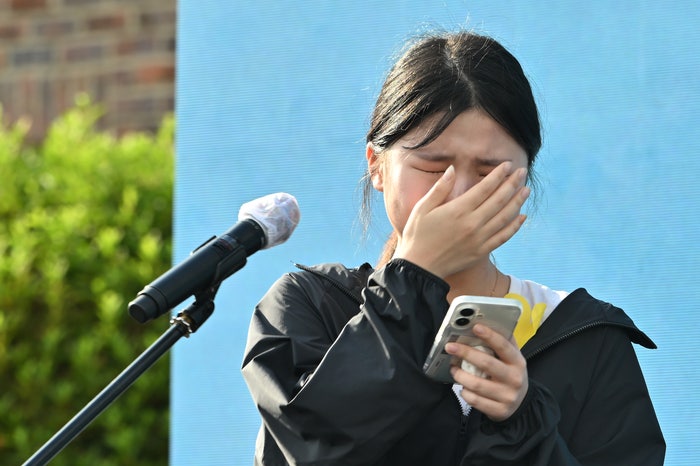 “부족한 친구 빛나게 해준 채원아 고마웠어”…故 이채원 양 49재, 눈물 속 엄수