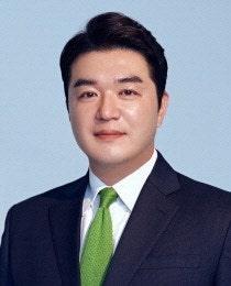 고령화시대, 질병 치료 넘어 움직임 유지가 중요 [기고]