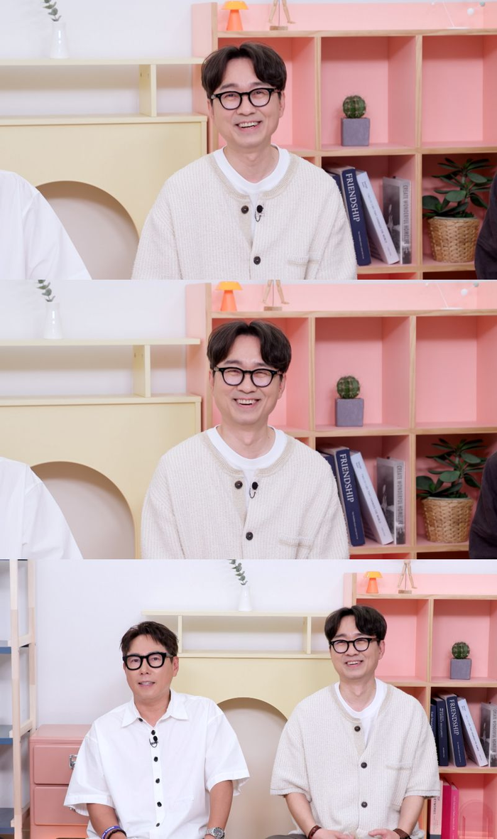 ‘왕사남’ 장항준, <b>김은희</b> 수입 넘어섰다 “아내에 카드 줘” (옥문아...