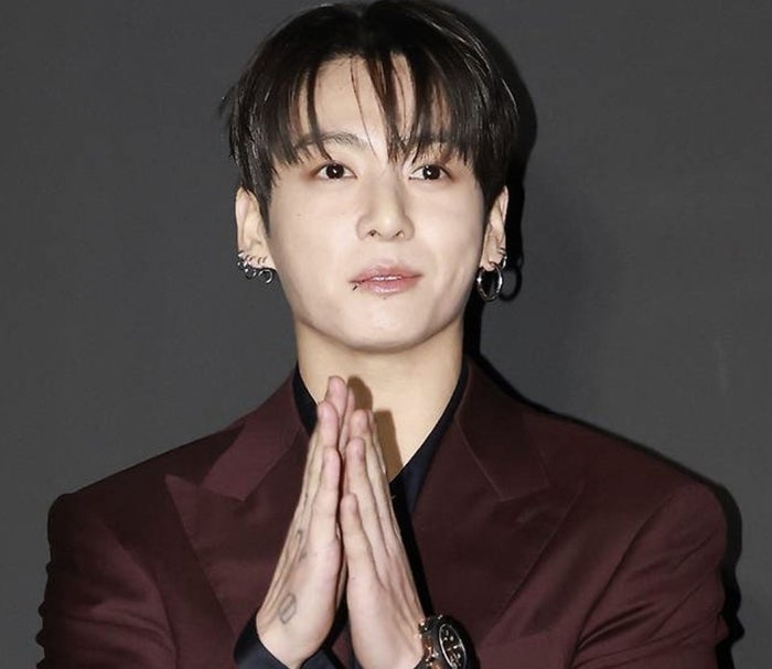 결혼해달라는 팬들한테 정국이가 쿨하게 한마디 던졌네