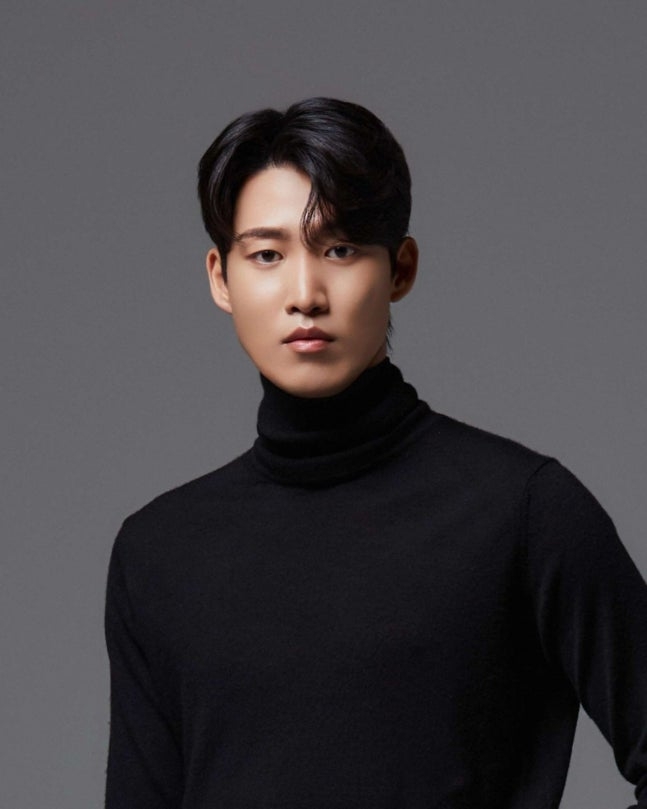 “성까지 바꾸고 <b>배우</b> 활동”…‘박미선·이봉원 아들’ <b>최상엽</b> 누구길...