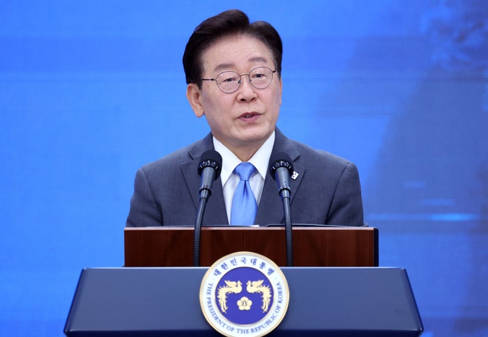 이재명 <b>대통령</b> “3대 <b>메가 프로젝트</b>, 지지율 관리용이면 지방선거 전에...