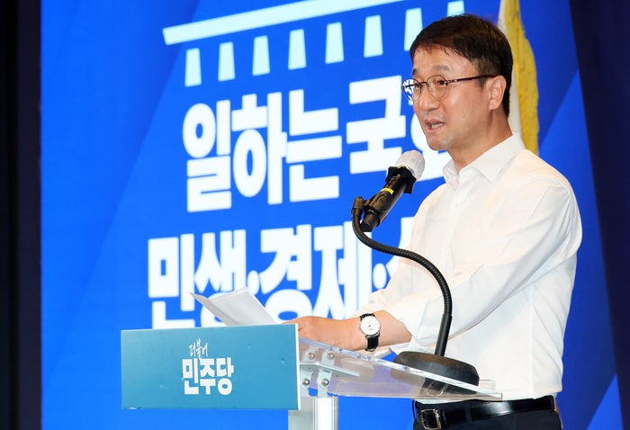 <b>한병도</b> “이번주 선관위 <b>특검법 제출</b>…내부 부패·무능까지 수사대상”